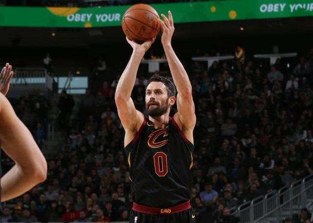 响三分出手 响三分出手